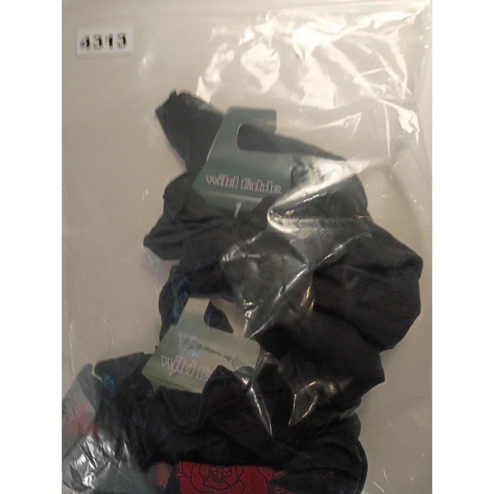 Wild Fable Twister With Tails Hair Scrunchie Set Black Floral Rose 2 Pack NWT